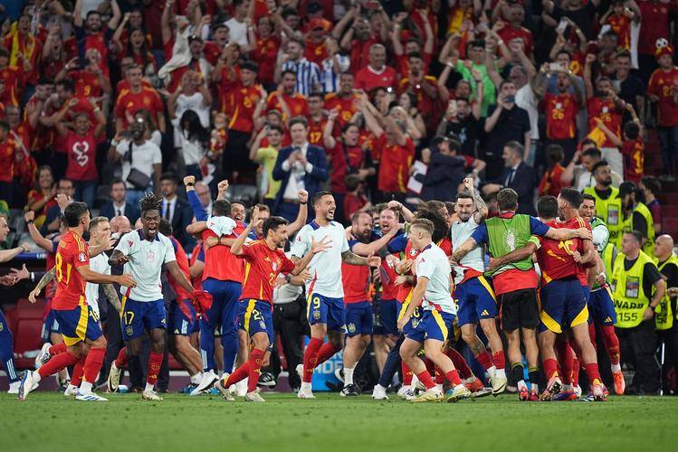 西甲保级与冲区对决！奥维耶多主场迎战西班牙人，谁能掌握赛季走向主动权